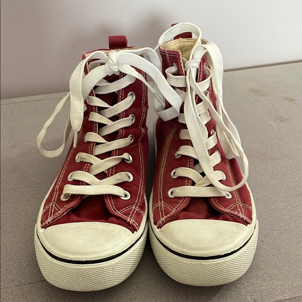 Rue21 Red and White High-Top Sneakers